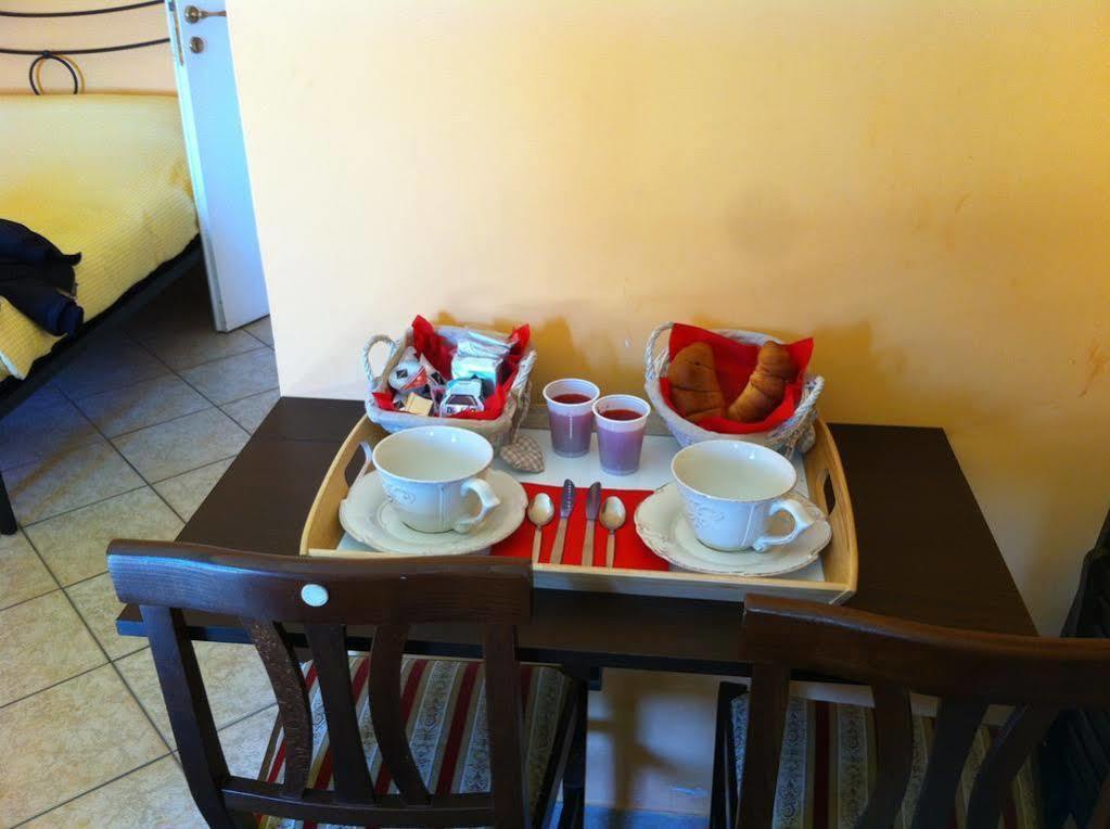 Room 4 Rome B&B Risorgimento Bagian luar foto